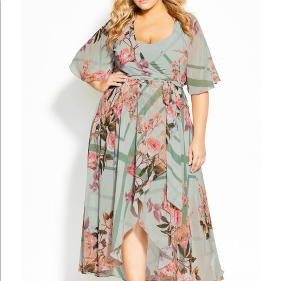 City Chic Dresses & Skirts - City chic High Low dress